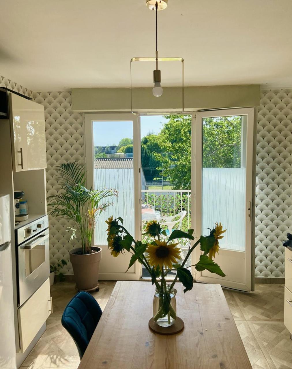 Apartamento Les Perdrix Charleville-Mézières Exterior foto